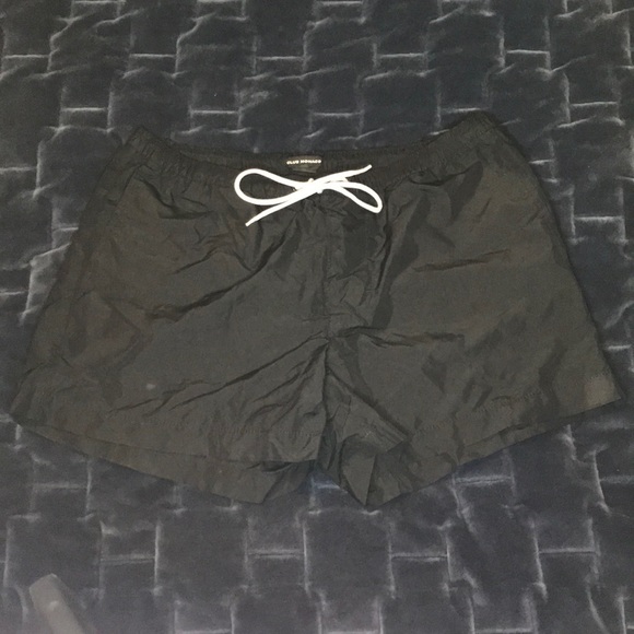 Club Monaco swim trunks small, 3 inch inseam - Picture 1 of 4